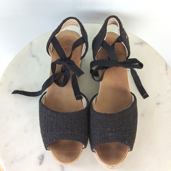 UGG Women's Classic Black Delmar Espadrille Wedges - Picture 2 of 13
